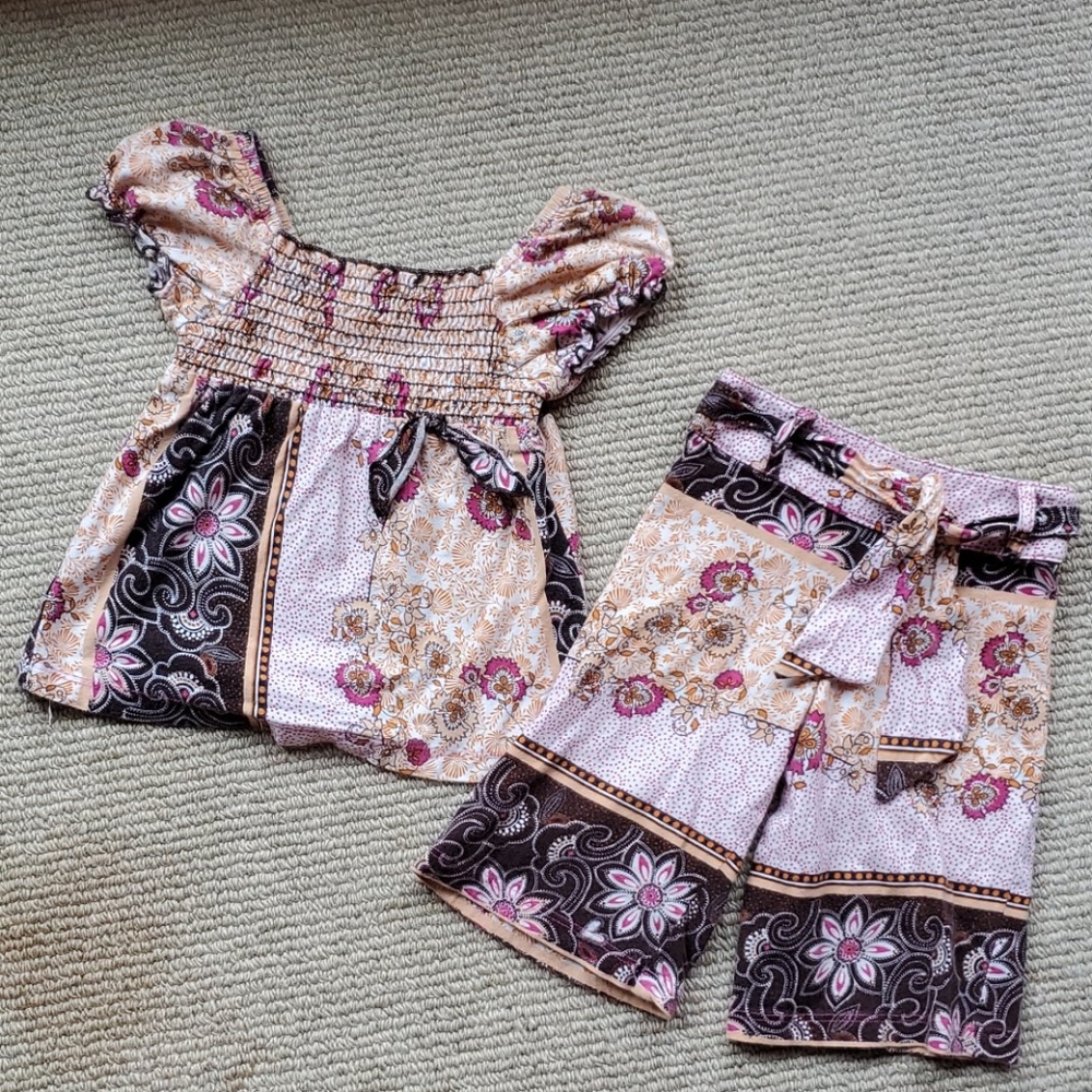 Girls boutique shirt & pants set sz 3